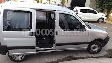 Foto Peugeot Partner Furgon Confort 1.4 usado (2000) color Gris Plata precio $260.000