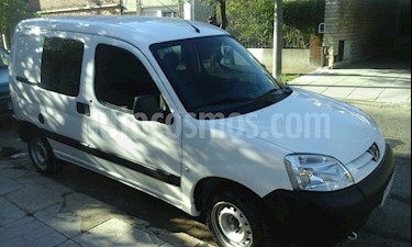 foto Peugeot Partner Furgón Confort 5 Pas usado (2017) color Blanco precio $470.000