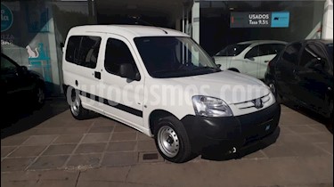 foto Peugeot Partner Furgon Confort HDi Airbag 5 Pas usado (2015) color Blanco precio $490.000