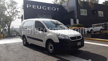 foto Peugeot Partner HDi Maxi usado (2017) color Blanco Banquise precio $214,900