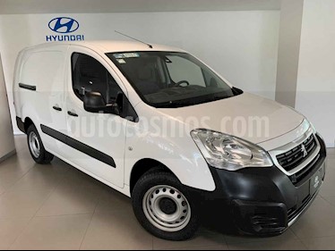 Foto Peugeot Partner HDi Maxi usado (2017) color Blanco precio $205,000