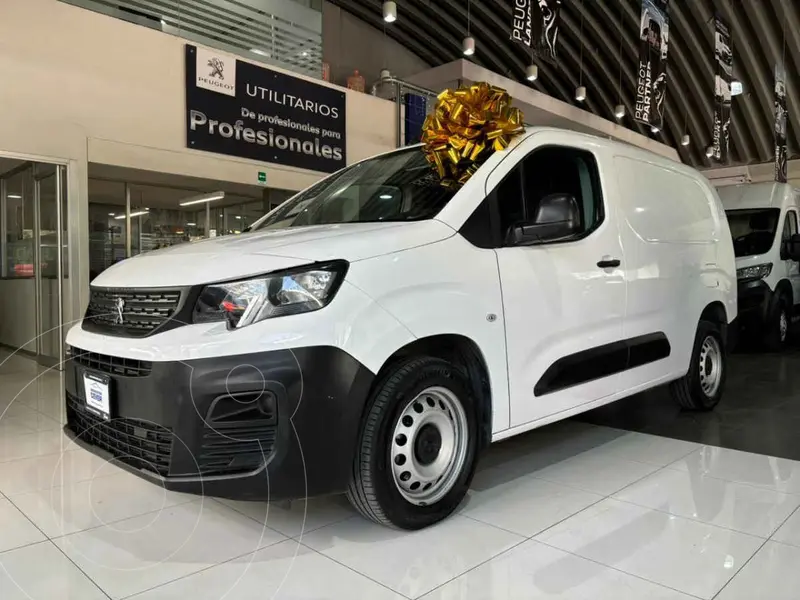 Foto Peugeot Partner Maxi Pack usado (2022) color Blanco financiado en mensualidades(enganche $81,723 mensualidades desde $6,252)