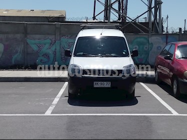 foto Peugeot Partner Tole 1.9L Diesel usado (2004) color Blanco precio $3.100.000
