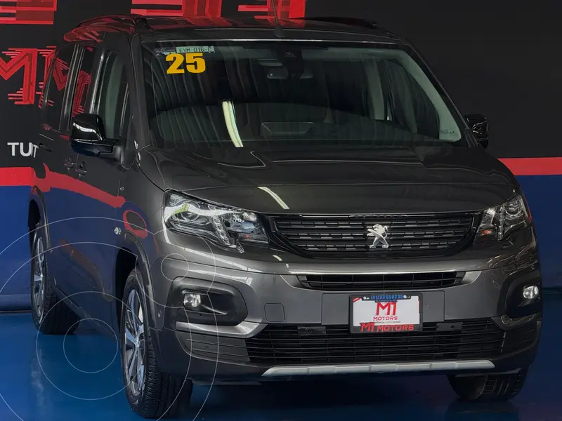 Foto Peugeot Rifter GT Puretech usado (2025) color Gris Artemis financiado en mensualidades(enganche $86,980)