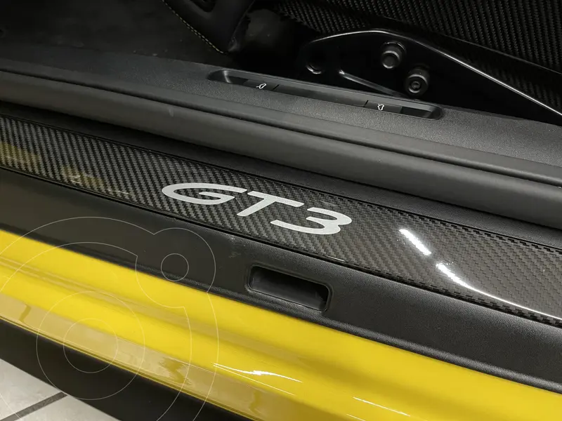 porsche 911-gt3-touring-package
