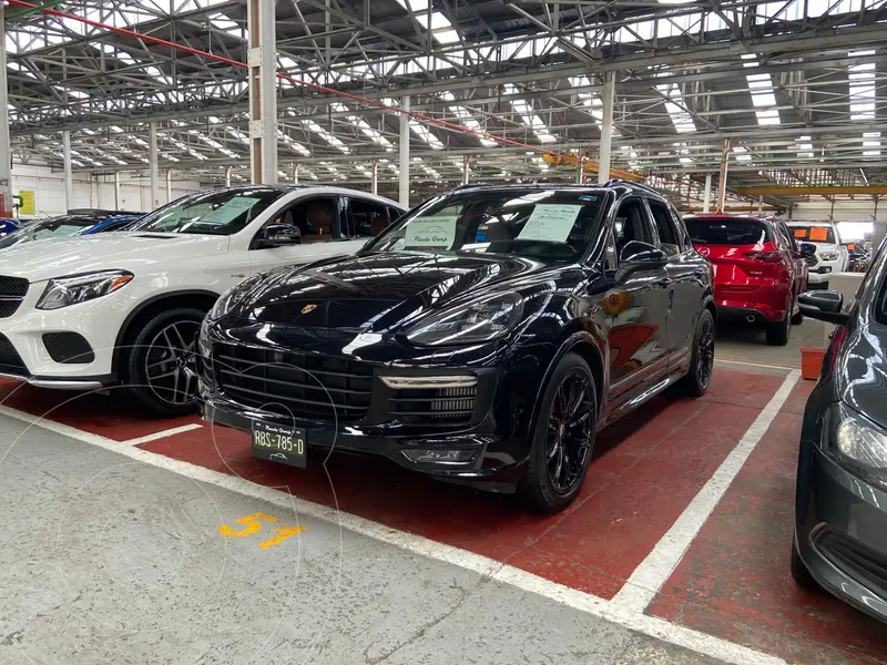 Foto Porsche Cayenne GTS 3.6L usado (2017) color Negro financiado en mensualidades(enganche $315,000 mensualidades desde $48,500)