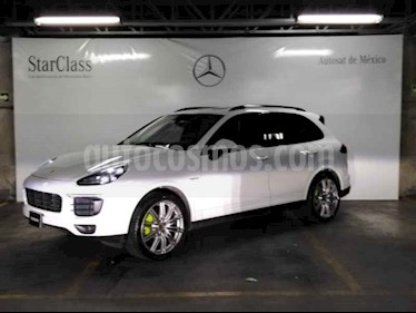 Foto Porsche Cayenne S E Hybrid Paltinum Edition usado (2017) color Blanco precio $1,489,000