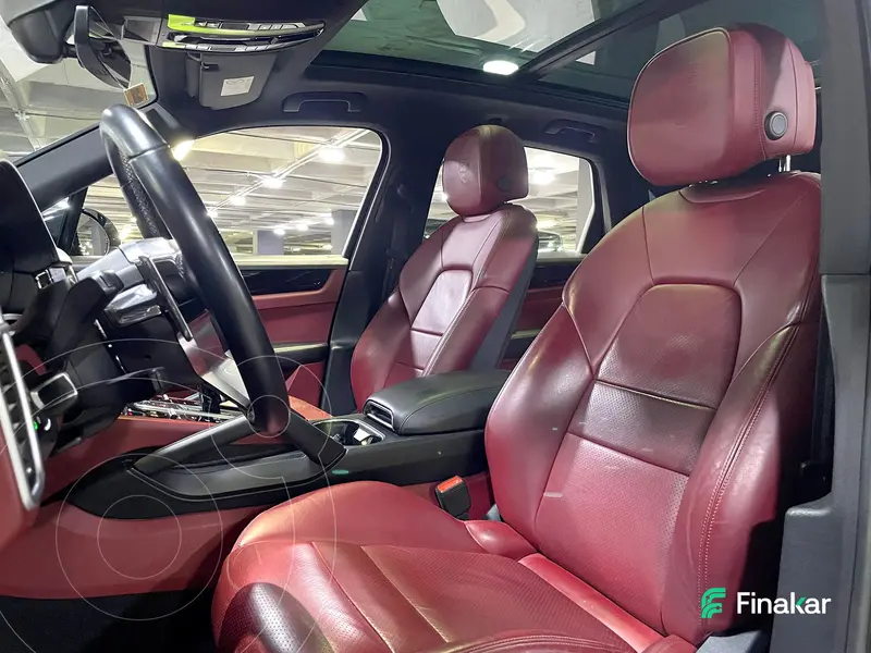 porsche cayenne