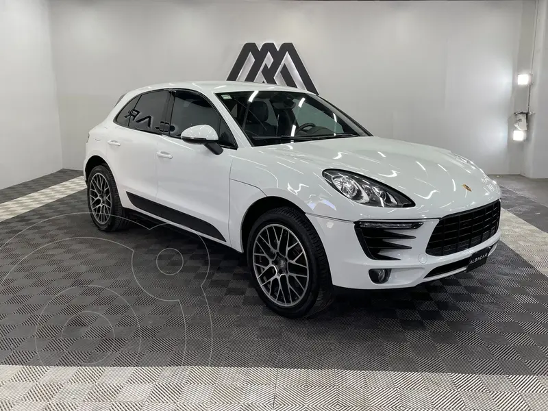 Foto Porsche Macan 2.0L usado (2018) color Blanco precio $768,999