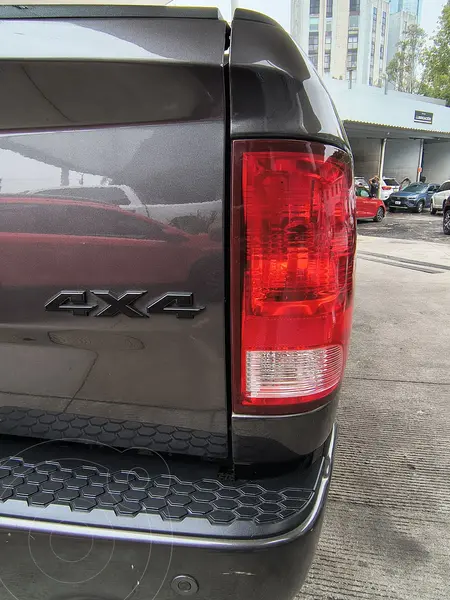 ram 1500-classic