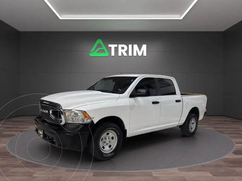 Foto RAM 1500 RHO Crew Cab 4X4 usado (2020) color Blanco precio $363,400