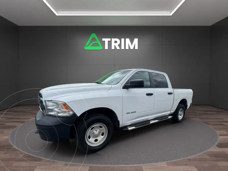 Foto RAM 1500 RHO Crew Cab 4X4 usado (2020) color Blanco precio $298,945