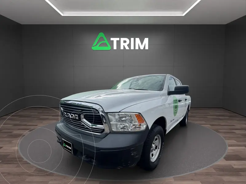 Foto RAM 1500 RHO Crew Cab 4X4 usado (2019) color Blanco precio $307,800