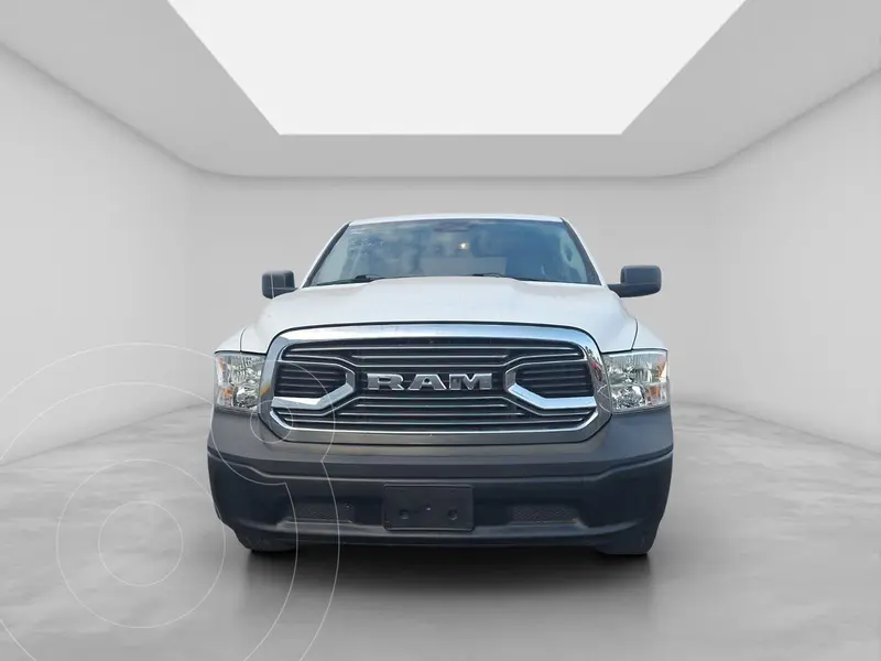 Foto RAM 1500 Tradesman l6 4x4 usado (2022) color Blanco financiado en mensualidades(enganche $110,000 mensualidades desde $13,380)