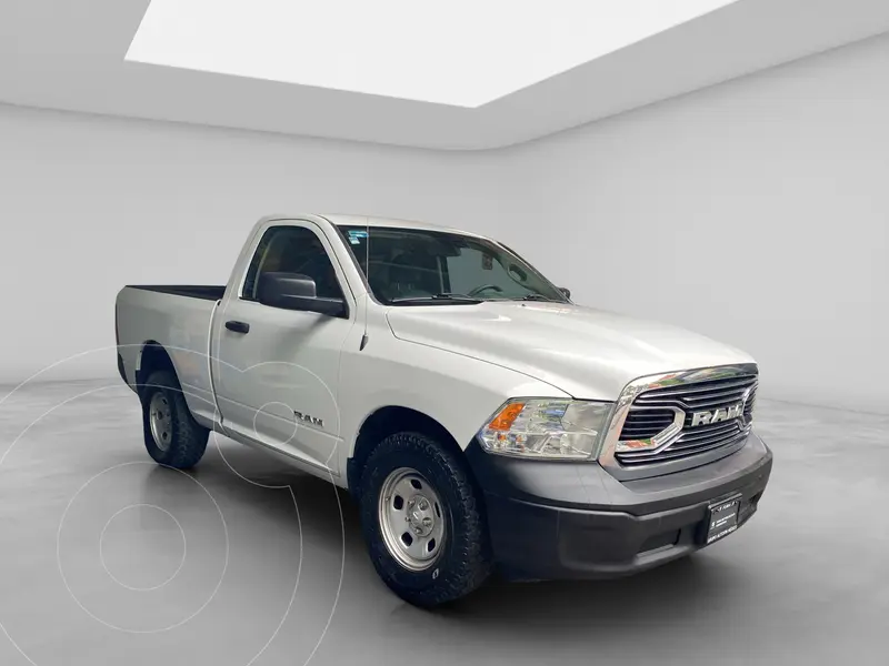 Foto RAM 1500 Tradesman l6 4x4 usado (2020) color Blanco precio $285,000