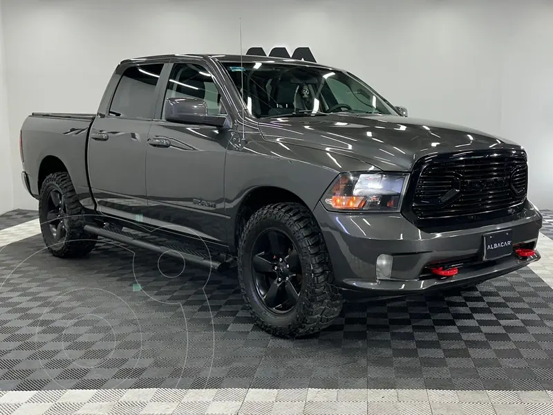 Foto RAM 1500 Tradesman l6 4x4 usado (2021) color Blanco precio $559,999