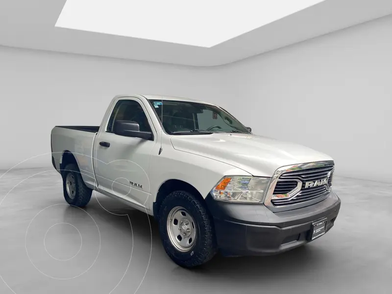 Foto RAM 1500 Tradesman l6 4x4 usado (2020) color Blanco precio $285,000