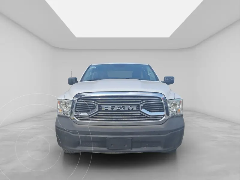 Foto RAM 1500 Tradesman l6 4x4 usado (2020) color Blanco financiado en mensualidades(enganche $71,500 mensualidades desde $8,697)