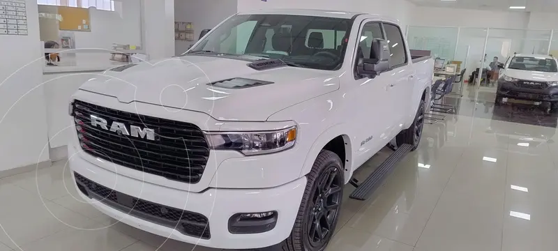 Foto RAM 1500 Mild Hybrid Laramie Sport 4x4 nuevo color Blanco precio $1,419,900