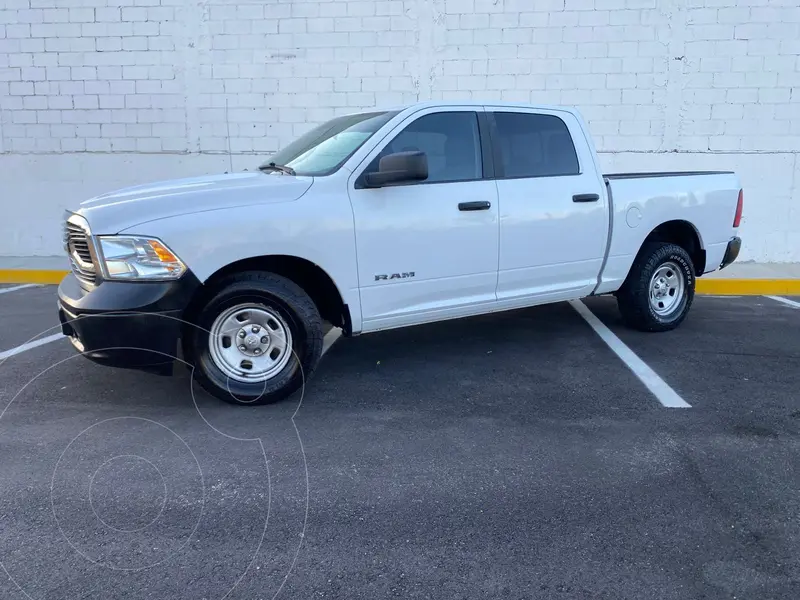 Foto RAM 1500 SLT 1500 Crew Cab Trabajo 3.6L Aut 8 vel 4x2 usado (2020) color Blanco financiado en mensualidades(enganche $88,000 mensualidades desde $10,704)