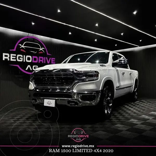 Foto RAM 1500 1500 Limited V8 8 vel 4X4 usado (2020) color Blanco precio $819,900