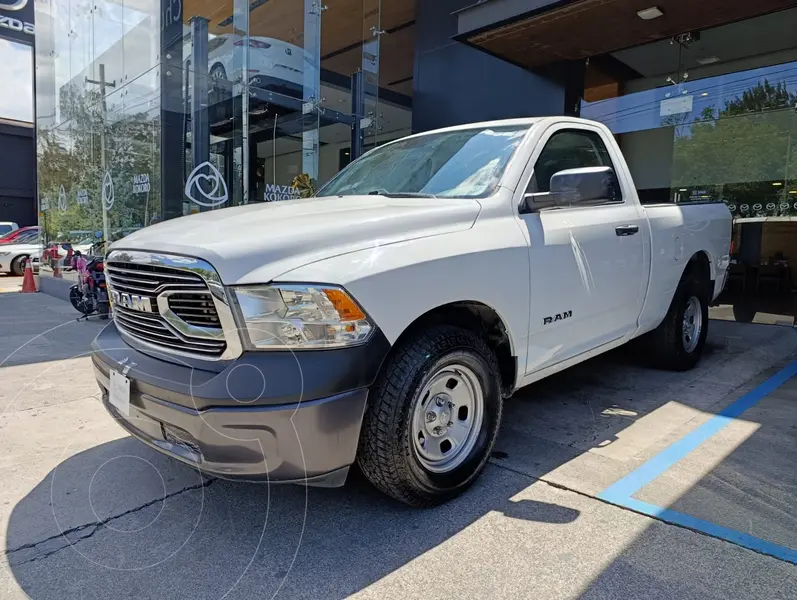 Foto RAM 1500 SLT 1500 Crew Cab Trabajo 3.6L Aut 8 vel 4x2 usado (2020) color Blanco precio $359,000