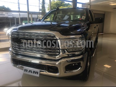 foto RAM 2500 Laramie 4x4 TD nuevo color Negro Perla precio u$s104.000