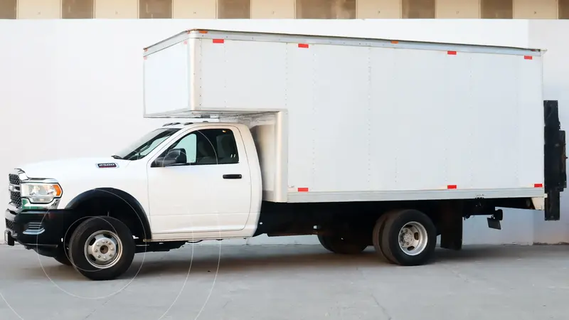 Foto RAM 4000 5.7L Chasis PL 4x2 usado (2022) color Blanco precio $799,000
