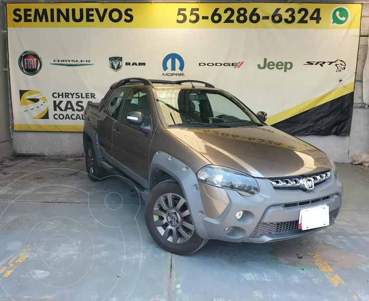 Foto RAM 700 Club Cab Adventure Apple CarPlay Android Auto usado (2019) color terracota precio $245,700