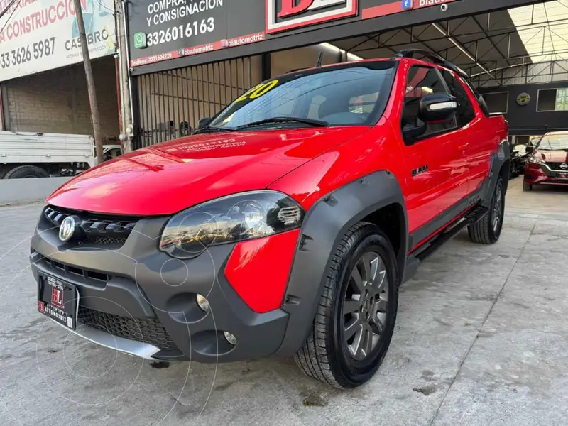 Foto RAM 700 Club Cab Adventure usado (2020) color Rojo financiado en mensualidades(enganche $88,868 mensualidades desde $5,525)