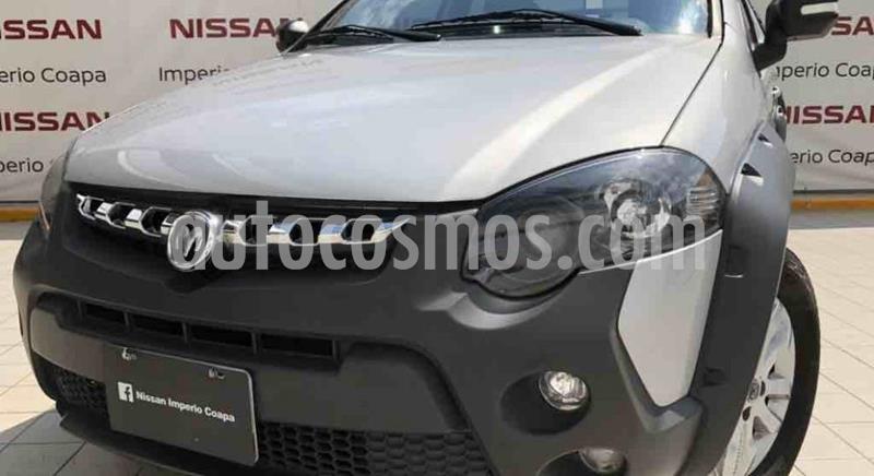 foto RAM 700 Club Cab usado (2018) color Plata precio $224,900