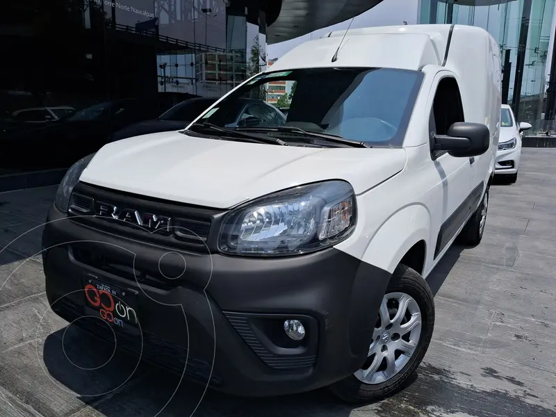 Foto RAM Promaster Rapid 1.4L usado (2023) color Blanco financiado en mensualidades(enganche $73,302 mensualidades desde $5,605)