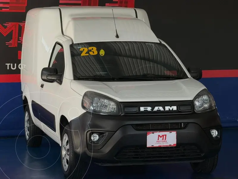 Foto RAM Promaster Rapid 1.4L usado (2023) color Blanco financiado en mensualidades(enganche $44,780)