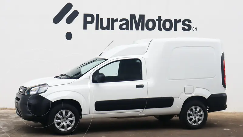Foto RAM Promaster Rapid 1.4L usado (2024) color Blanco financiado en mensualidades(enganche $60,500 mensualidades desde $5,155)