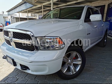 foto RAM RAM 1500 Mild Hybrid Laramie Sport Crew Cab 4x4 usado (2016) color Blanco precio $345,000