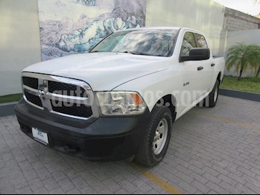 foto RAM RAM SLT 2500 Crew Cab Trabajo 5.7L Aut 6 vel 4x4 usado (2015) color Blanco precio $299,000