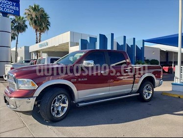 RAM RAM Laramie Aut 5.7L 4x4 usado (2017) color Rojo precio $495,000