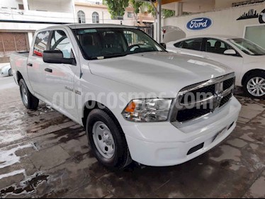 RAM RAM SLT 2500 Crew Cab Trabajo 5.7L Aut 6 vel 4x2 usado (2014) color Blanco precio $259,000