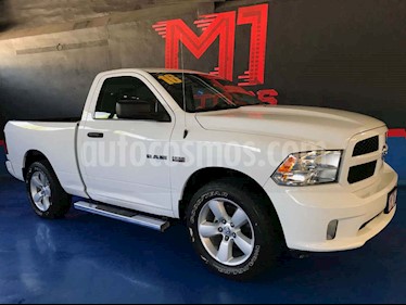 RAM RAM Hemi Sport 5.7L 4x2 usado (2016) color Blanco precio $314,000