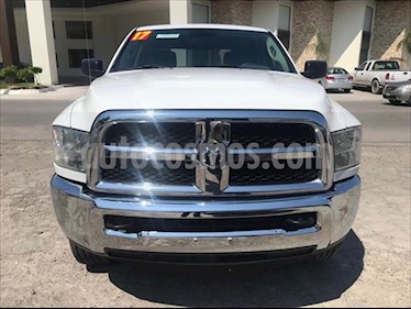 RAM RAM SLT 2500 Trabajo 5.7L Aut 4x4 usado (2017) color Blanco precio $550,000