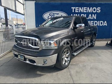 RAM RAM Limited 4x4 5.7L usado (2017) color Gris Oscuro precio $680,000