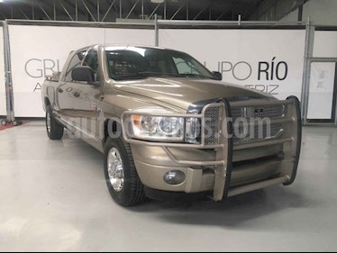 foto RAM RAM Laramie Crew Cab 5.7L 4x2 usado (2008) color Dorado precio $209,000