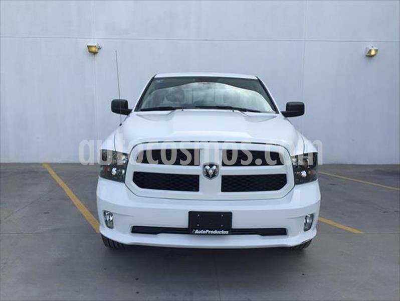 foto RAM RAM Hemi Sport 5.7L 4x4 usado (2018) color Blanco precio $515,000