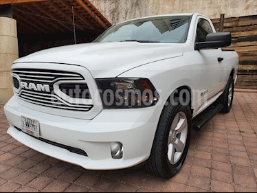 foto RAM RAM Hemi Sport Crew Cab 5.7L 4x4 usado (2019) color Blanco precio $475,000