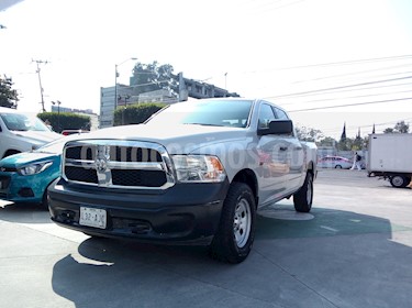 Foto venta Auto usado RAM RAM SLT Crew Cab 5.7L 4x4 (2016) color Plata precio $380,000