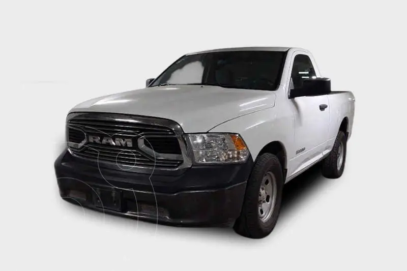 Foto RAM ST 1500 Regular Cab usado (2021) color Blanco precio $479,000