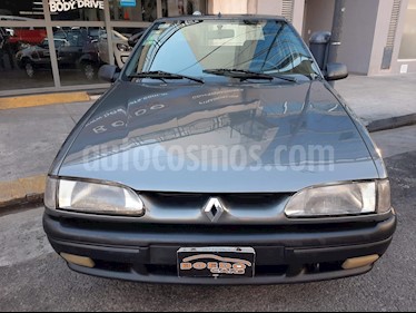 foto Renault 19 - usado (1997) color Gris precio $110.000
