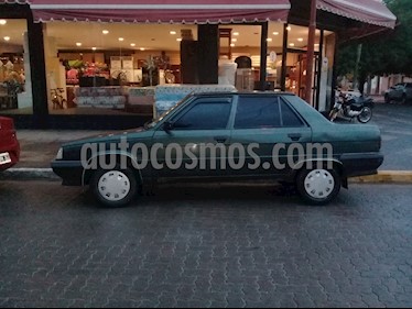 Foto Renault 9 RL usado (1996) color Verde precio $78.000
