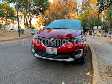 foto Renault Captur Iconic Aut usado (2018) color Rojo Flama precio $324,000