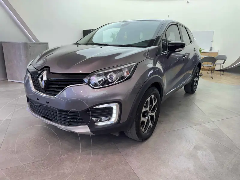 Foto Renault Captur Iconic usado (2021) color Gris precio $280,000